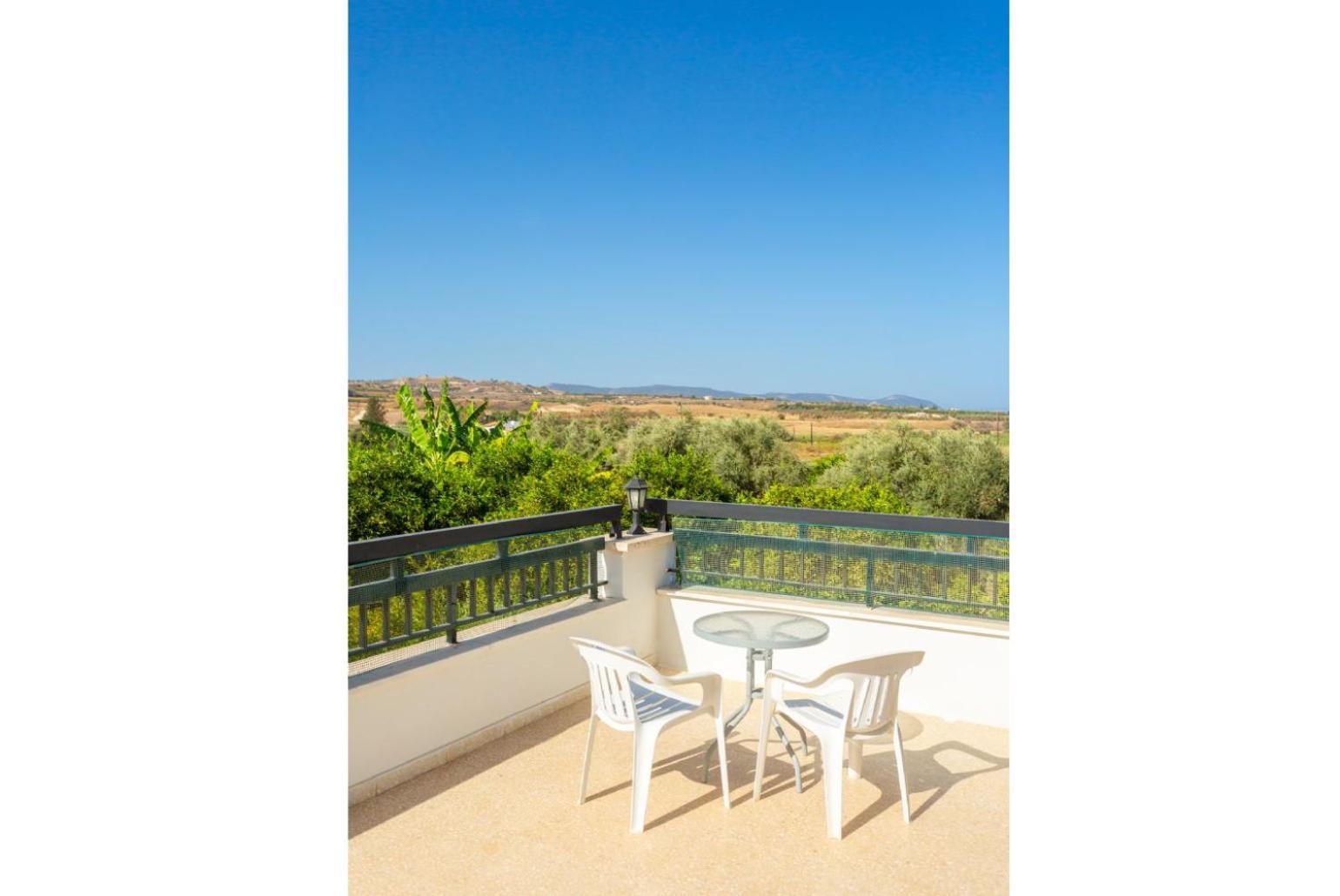 Villa Charoula Pente Paphos